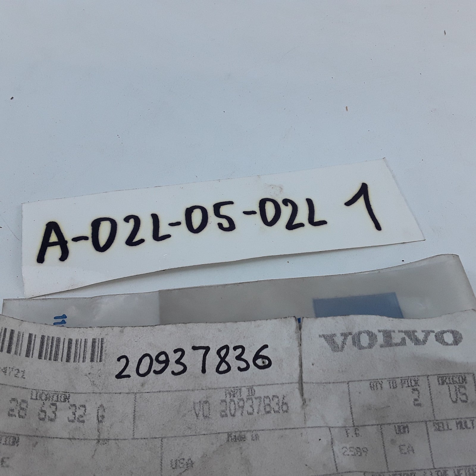 Nipple Connector 20937836 for Volvo & Mack Trucks D11, D13, & D16 Engine