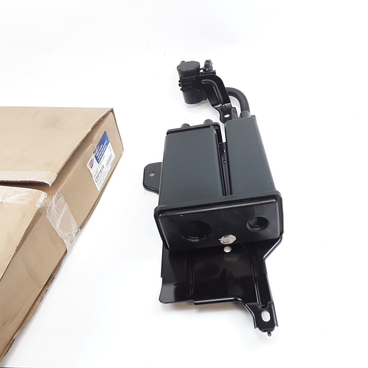 Carquest CPP1818 Fuel Vapor Canister Fits Toyota Matrix Pontiac Vibe (2009–2010)