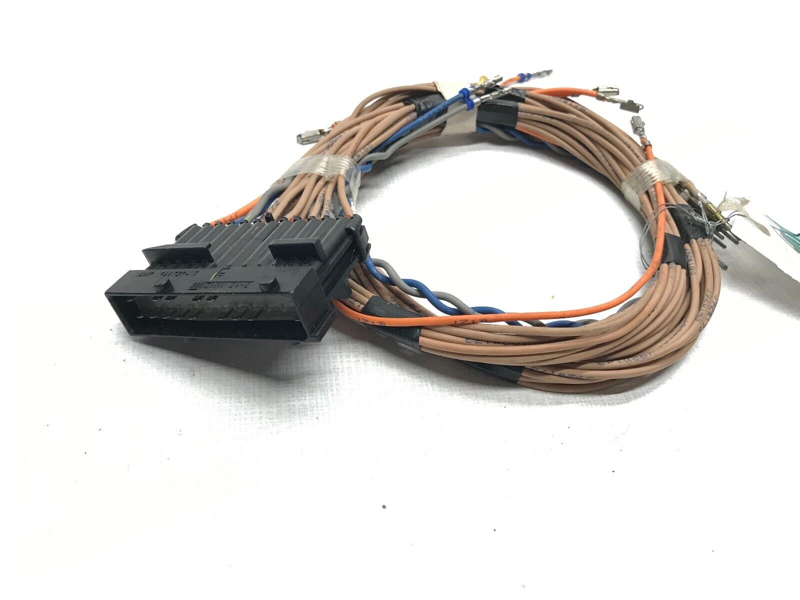 GENUINE INTERNATIONAL HARNESS 3568514C91 - HotCarParts