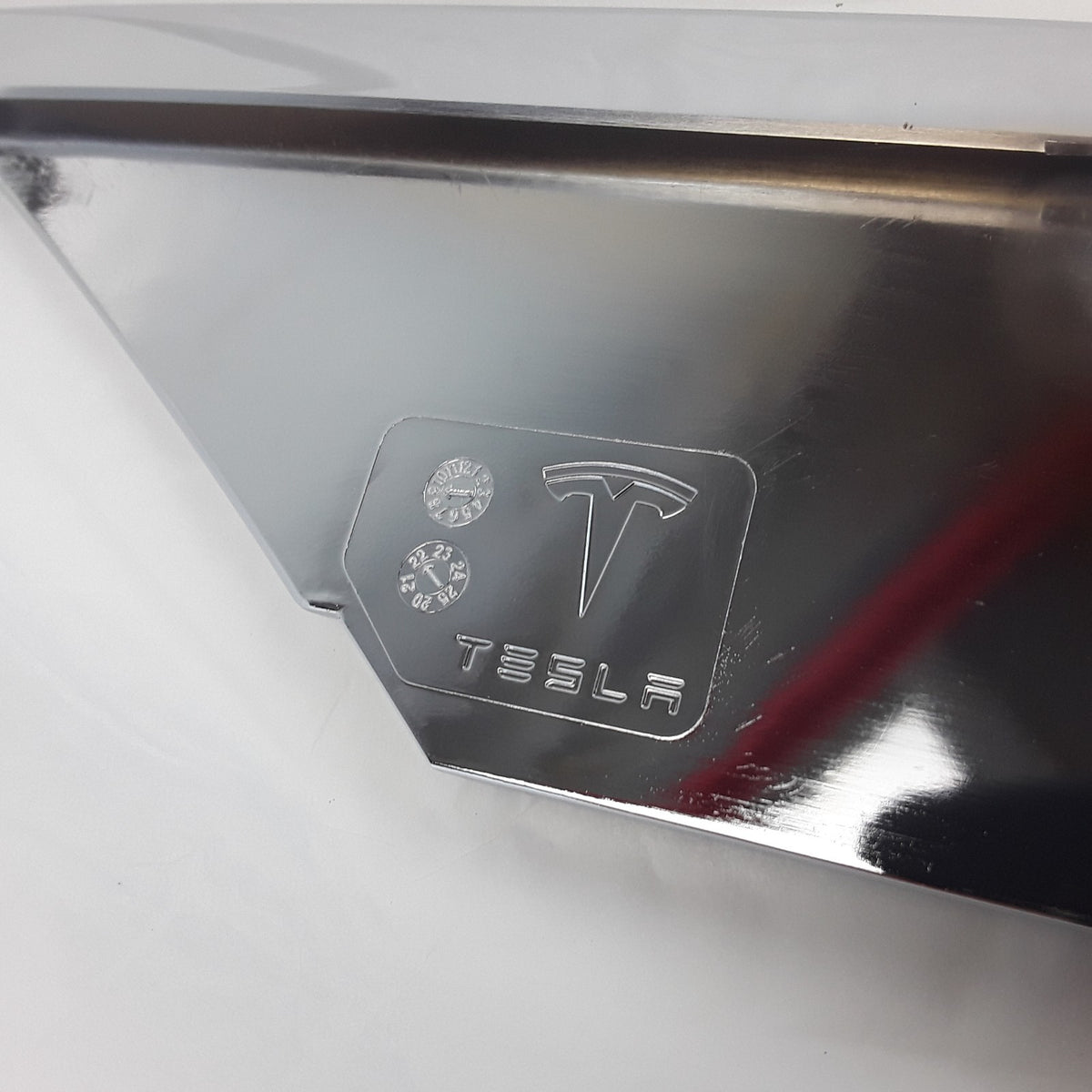 Model S 2016-2021 LH Front Bumper Fog Upper Spear Trim 1056378-00-C OEM