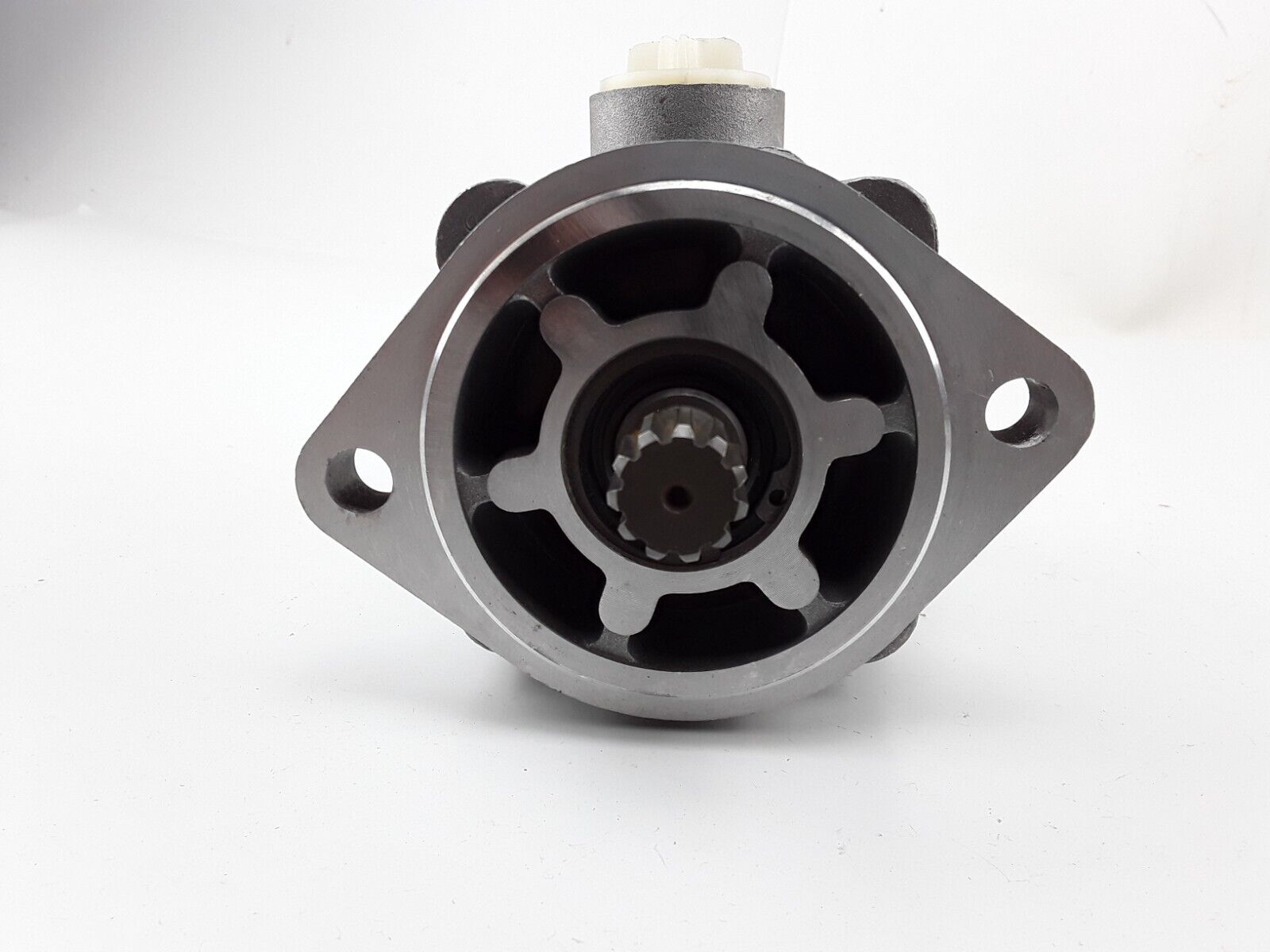 GENUINE LUK Power Steering Pump C10/C12/NTC/N14 with TAS65 & M100 Steering Gears - HotCarParts