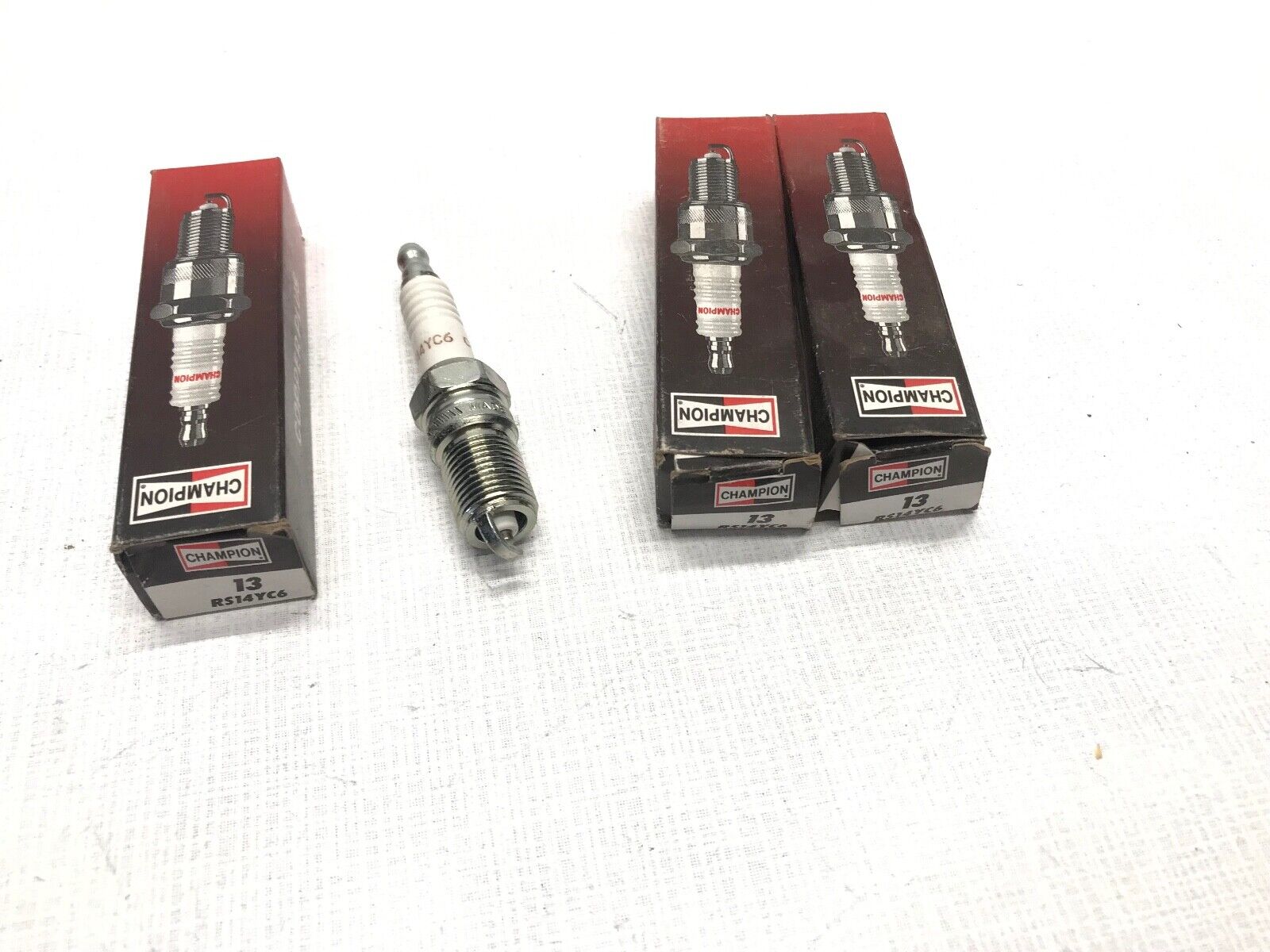 LOT OF 3 Champion Genuine OEM (13) Spark Plug # RS14YC6 - HotCarParts