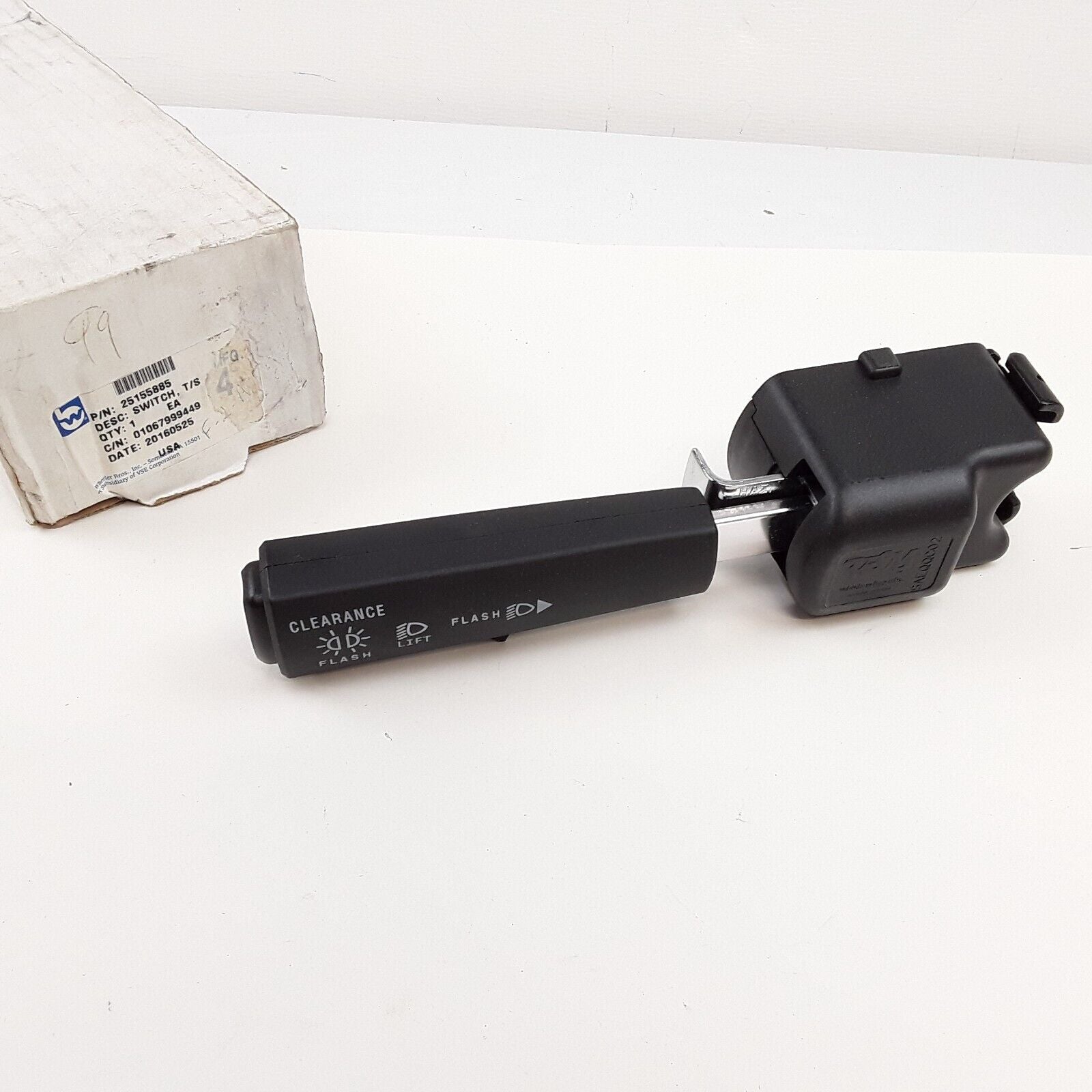 OEM Turn Signal Switch for Mack CH612 CH613 CV CXN MR688 Models 1989-2008