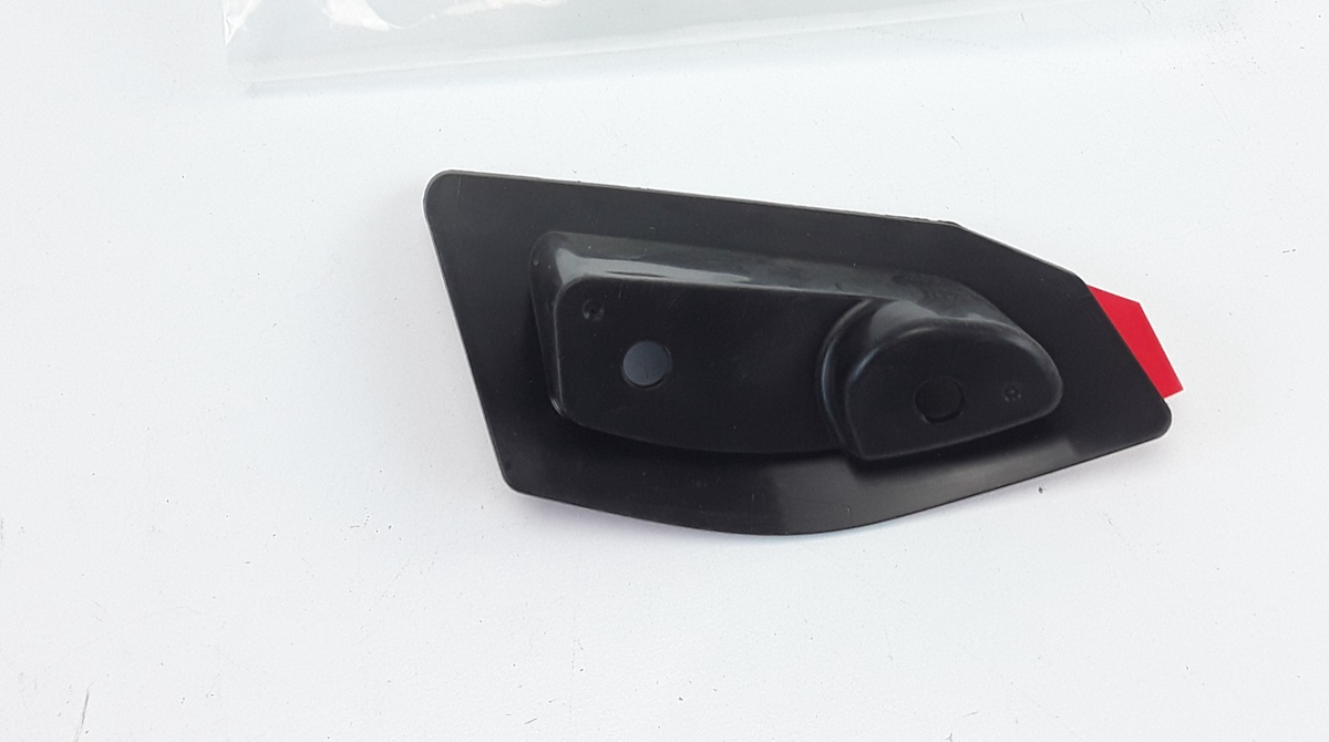 For Tesla Model S 2016-2021 RH Rear Bumper Diffuser Bracket 1082916-00-A Genuine