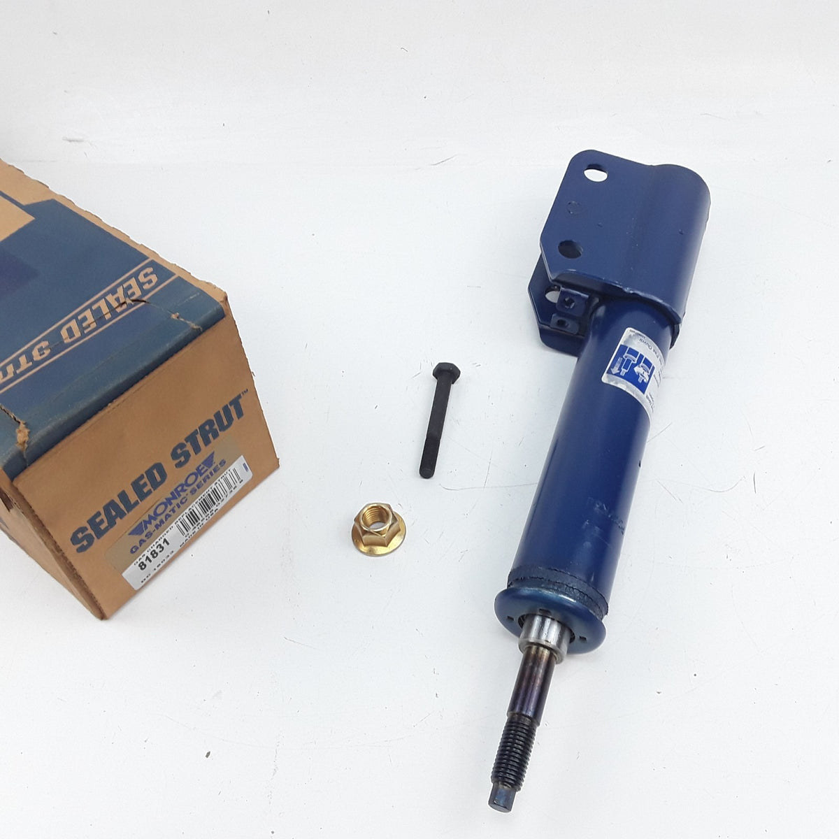 Rear Suspension Strut For Pontiac Oldsmobile Chevrolet Buick 1988 1989 1990-1997