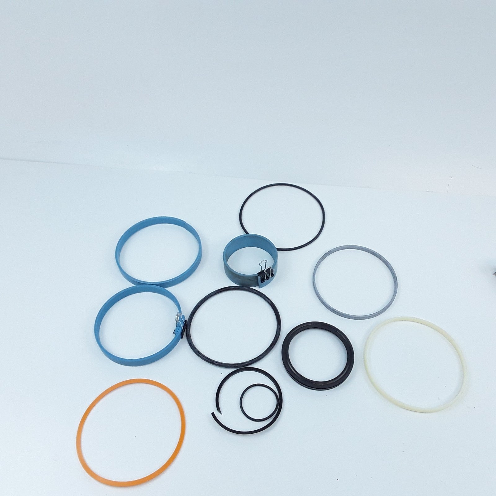 Manitou Group 105876 Hydraulic Cylinder Seal Kit Heavy Duty For Forklifts