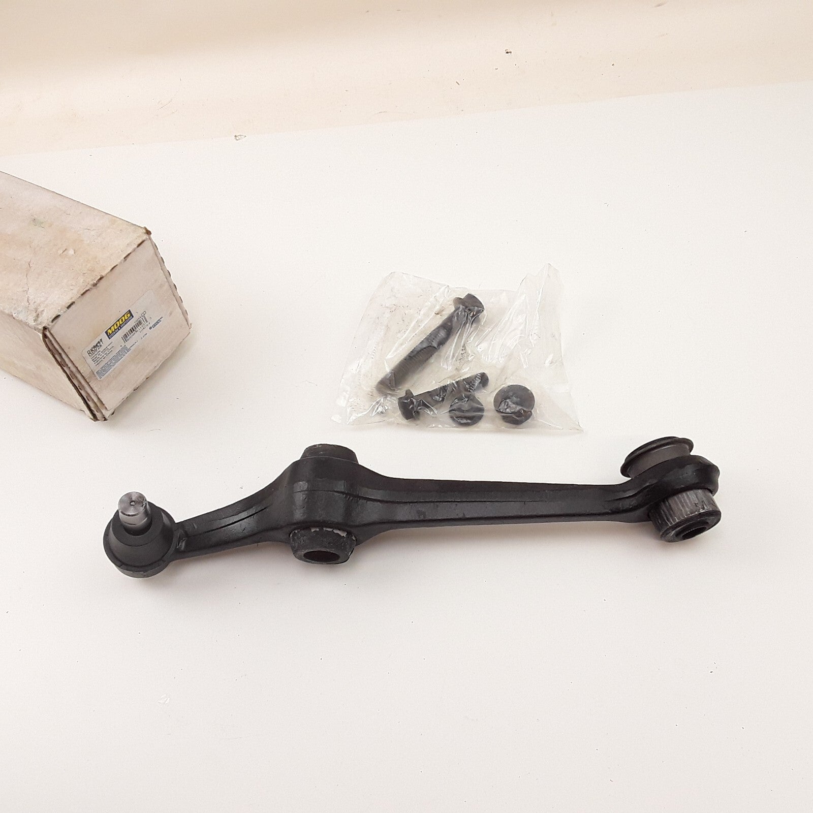 Suspension Control Arm Front Left Lower Fits Ford Taurus Mercury Sable 1986-95
