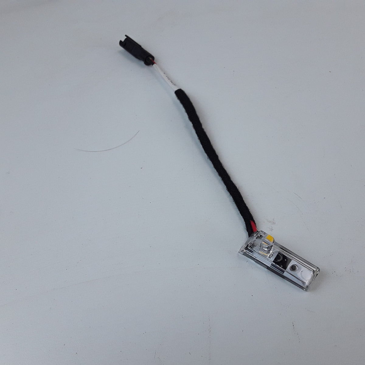 1008995-00-F Left Outer Door Handle LED Assembly For Tesla Model S 2012-2021 OEM