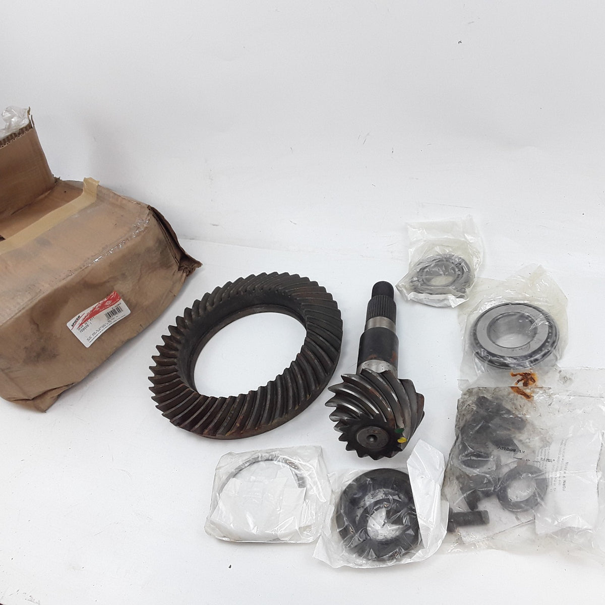Differential Ring and Pinion Kit Fits Dodge Ram 3500 2500 (1994 1995 1996-2002)