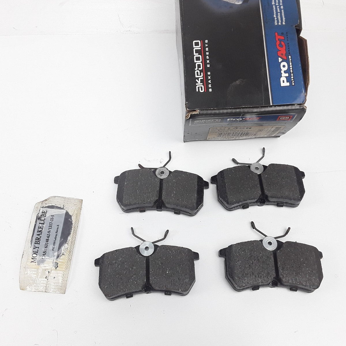 Rear Brake Pads Fits Ford Fiesta Focus 2000 2001 2002 2003-2007, 2014 2015-2019