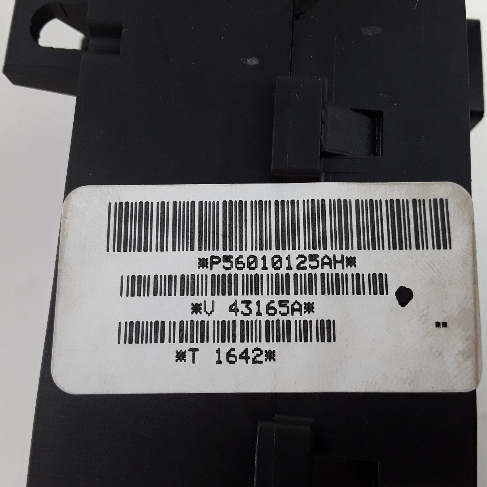 BWD S14393 Multi Function Column Switch Fits Jeep Liberty (2002 2003 2004-2007)