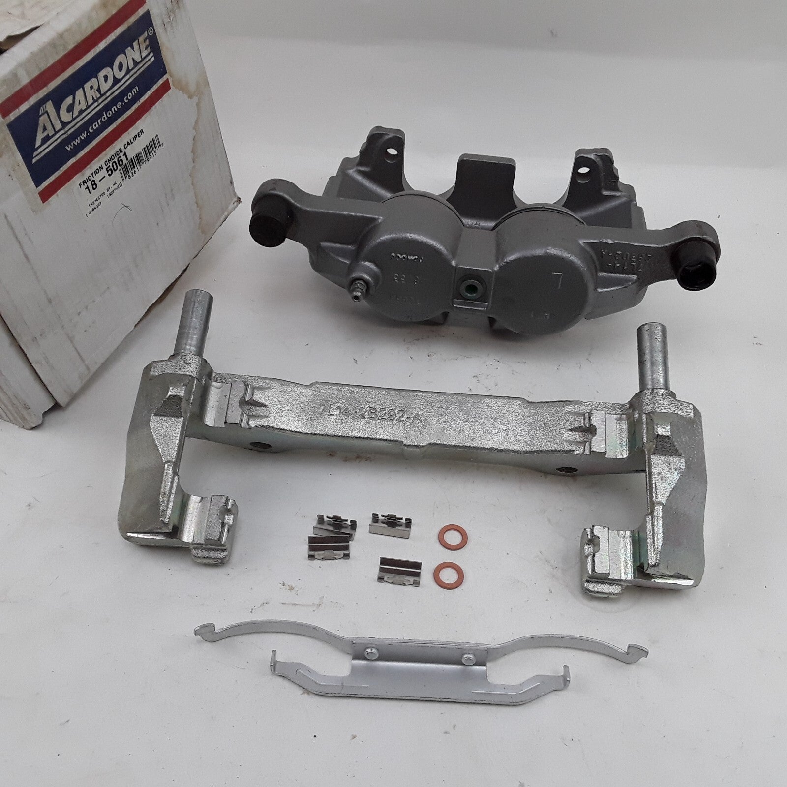 Front Left Disc Brake Caliper Fits Ford Expedition Lincoln Navigator (2007-2009)