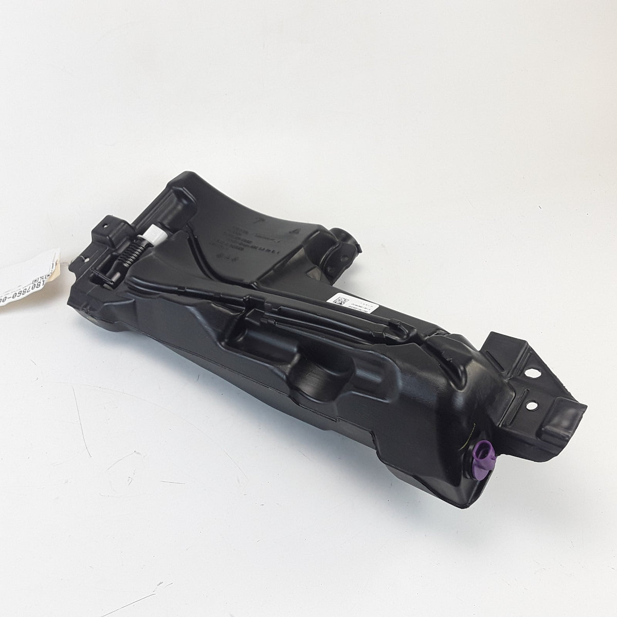 2024-2026 For Tesla Model 3 Windshield Washer Reservoir Bottle Tank 1807860-00-E
