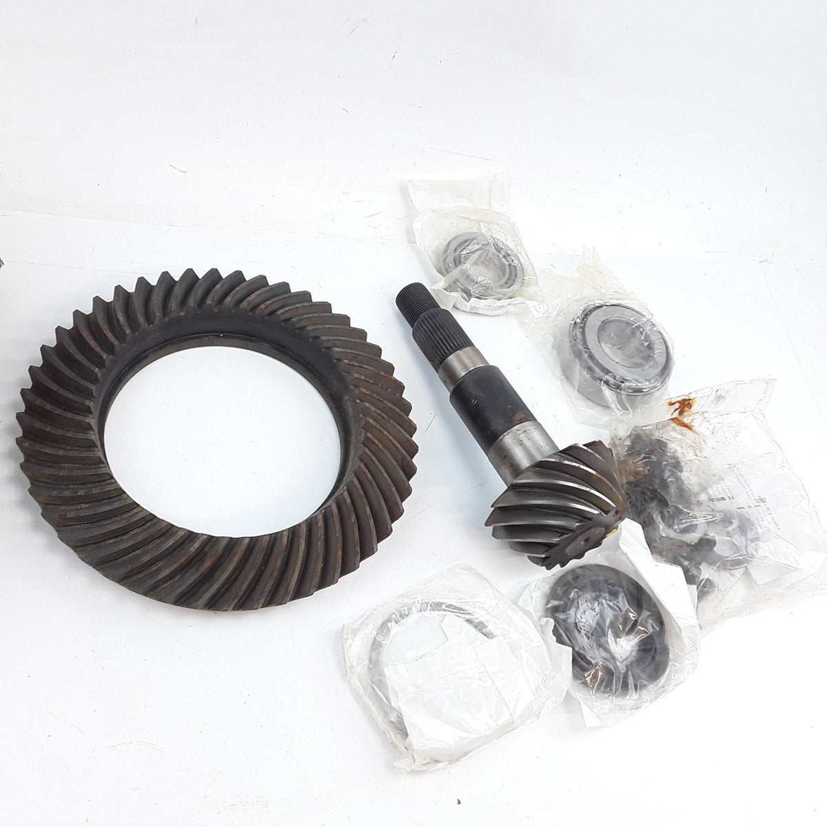 Differential Ring and Pinion Kit Fits Dodge Ram 3500 2500 (1994 1995 1996-2002)