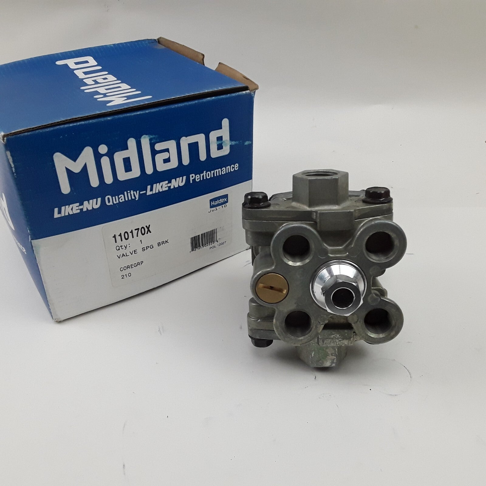 Haldex 110170X - Trailer Brake Control Valve 3/8" Supply/Delivery 1/2" Reservoir