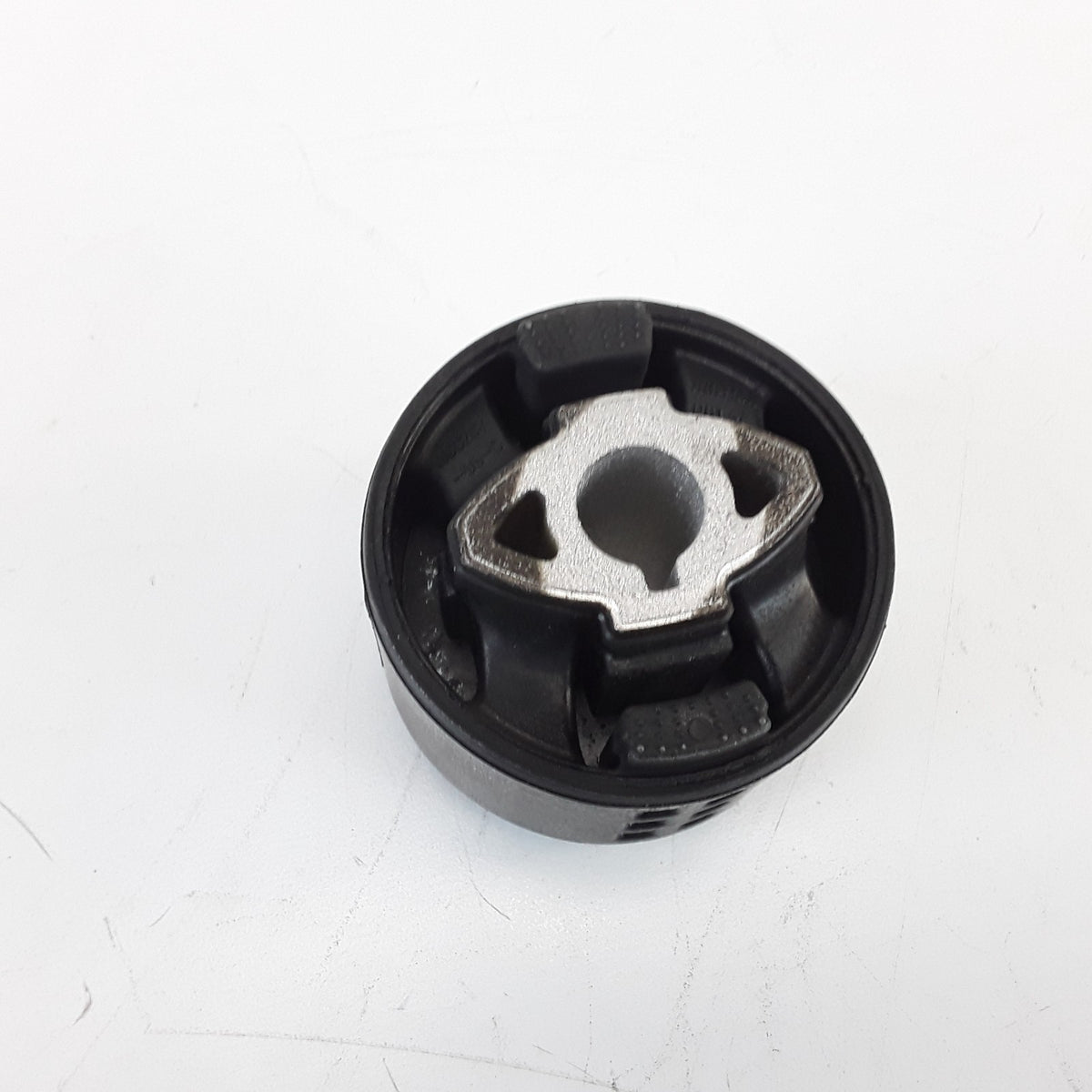 1109297-00-C Rear Gearcase Bushing For Tesla Model 3 S X Y 2017-2025 OEM New