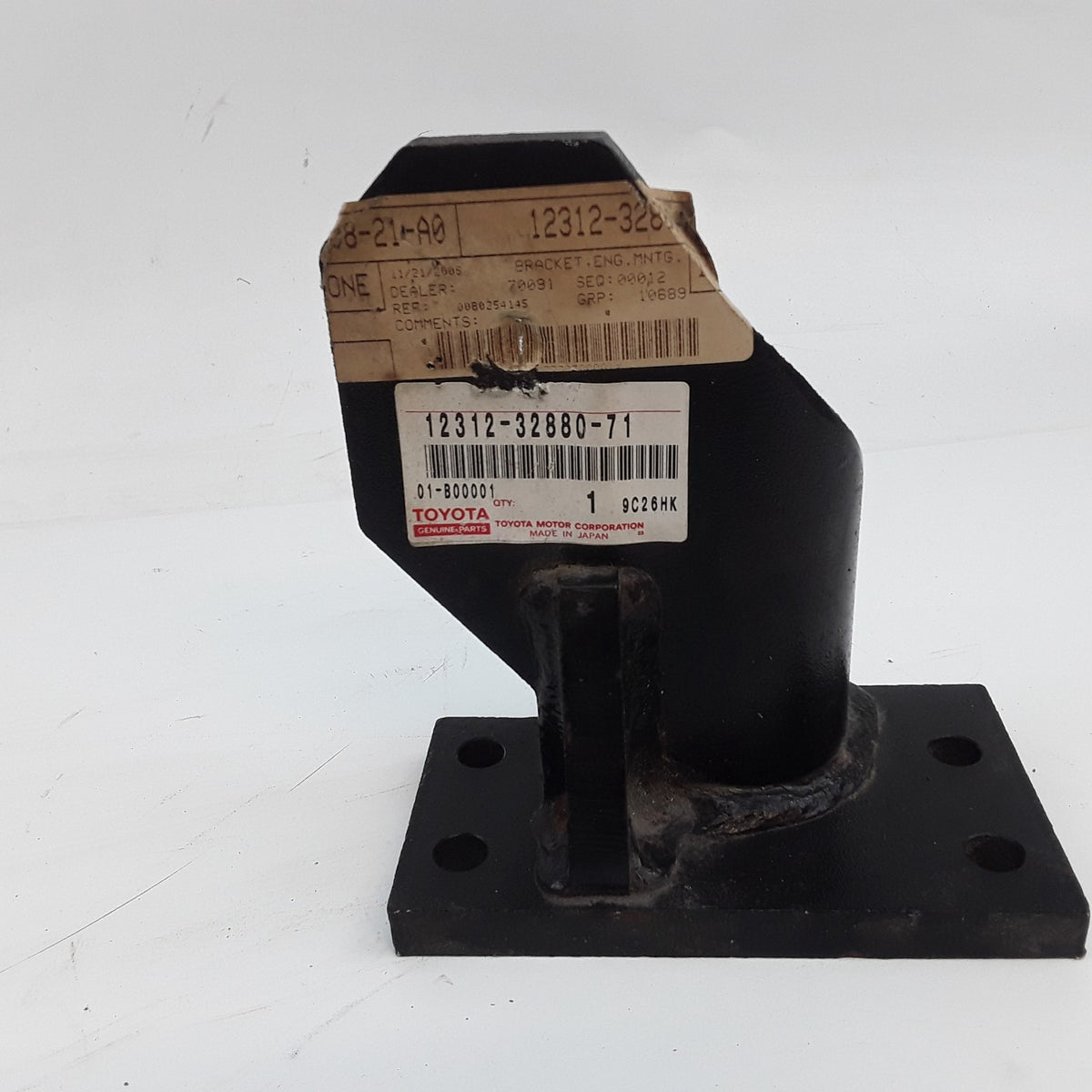 Toyota 12312-32880-71 Engine Mounting Bracket Fits Toyota Forklifts