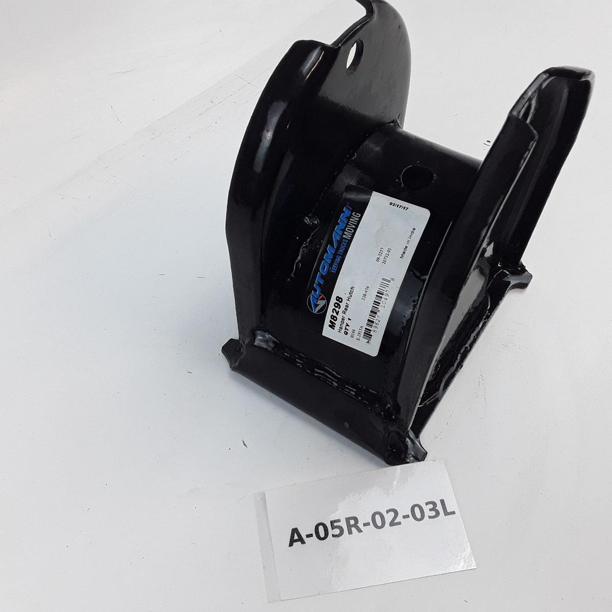 Automann M8298 Leaf Spring Hanger Fits Hutchens Model CH9600, 9700US Series