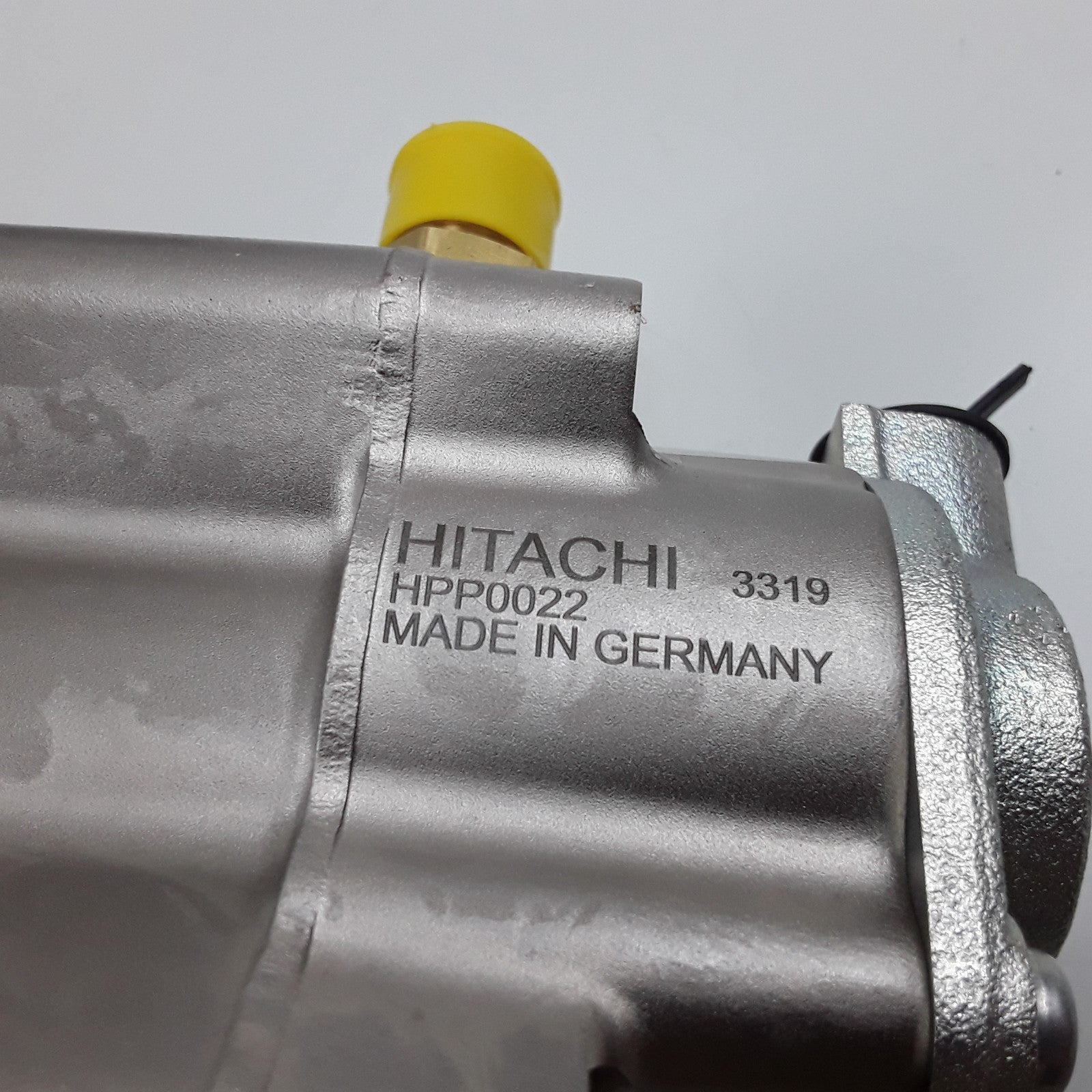 Direct Injection High Pressure Fuel Pump Fits Volkswagen Touareg 2007-2009