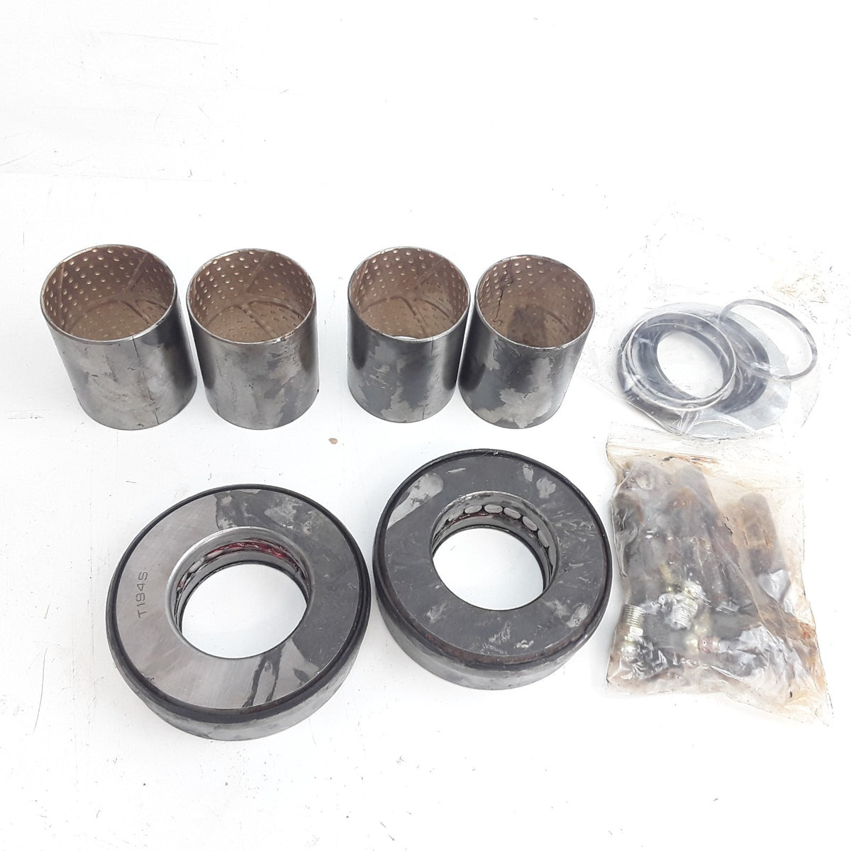 Steering King Pin Set For International 1400 1652SC 1900 2554 2574 (1965-2005)