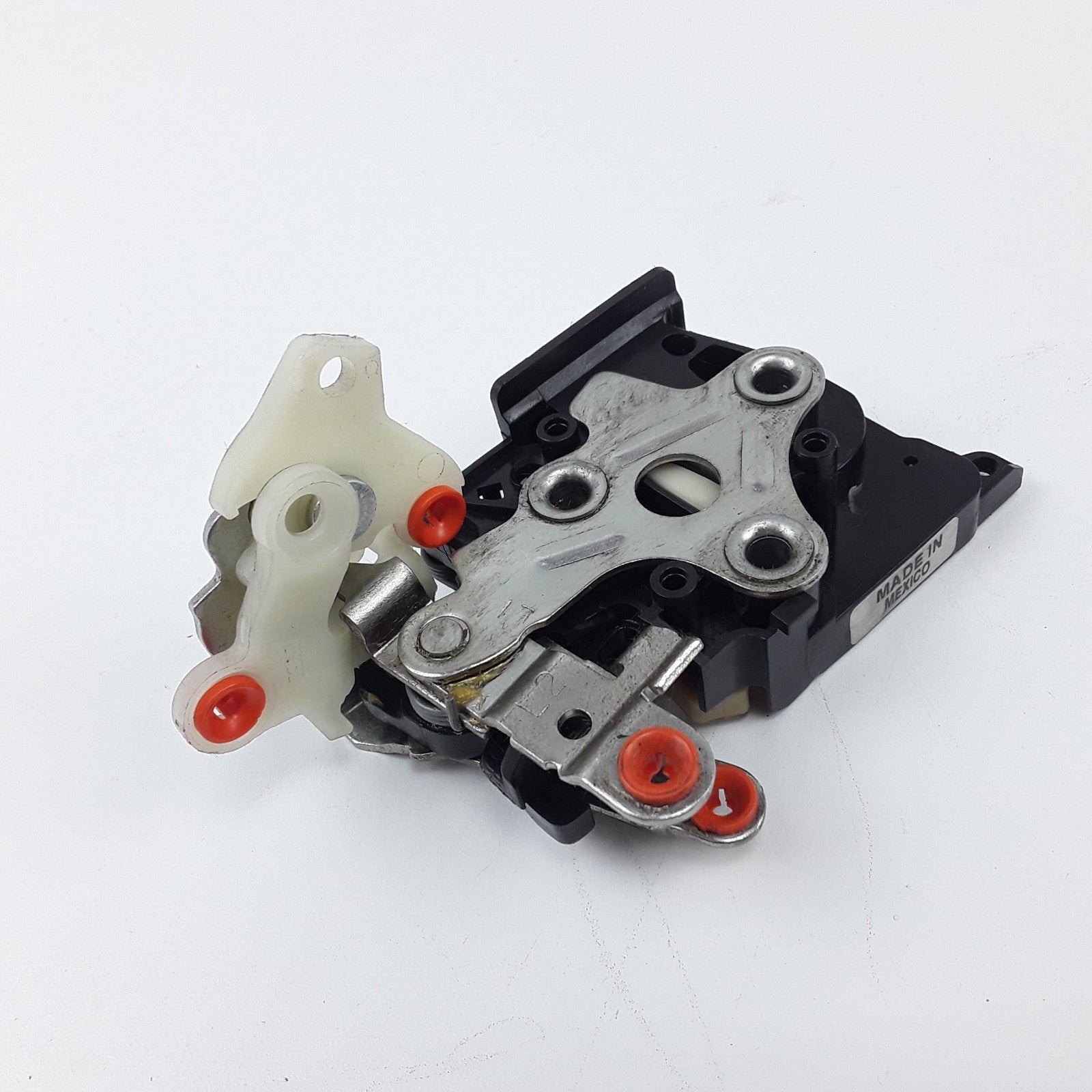 OEM International 2593968C1 Front Left Engine Access Door Latch For Navistar
