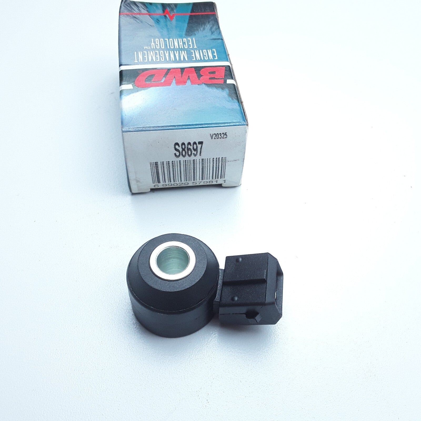 Ignition Knock (Detonation) Sensor Fits Cadillac Seville  Saturn SL1 2000-2002