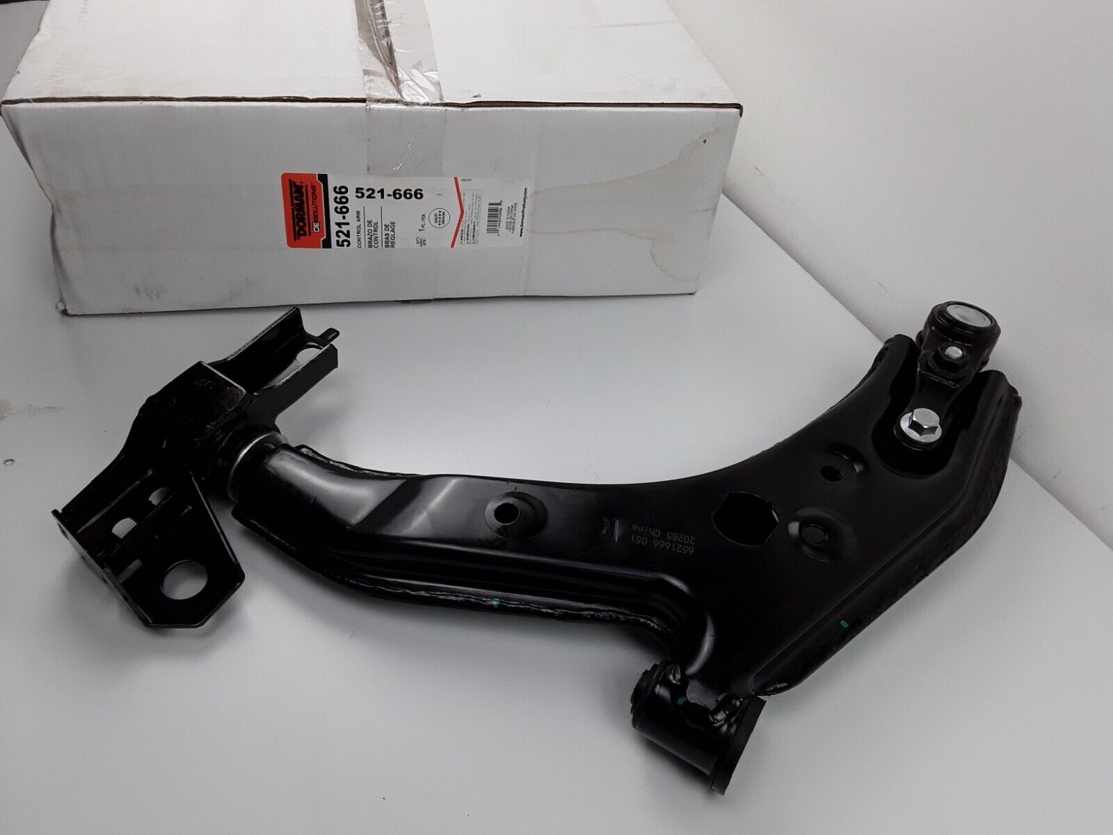 Suspension Control Arm and Ball Joint Front Right Lower For Kia Sephia 1998-2001 - HotCarParts