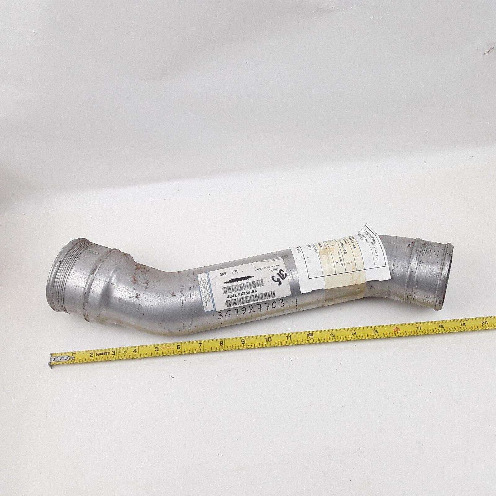 International Navistar 3579277C3 Pipe Air Charge Air Cooler Hot Side For Trucks