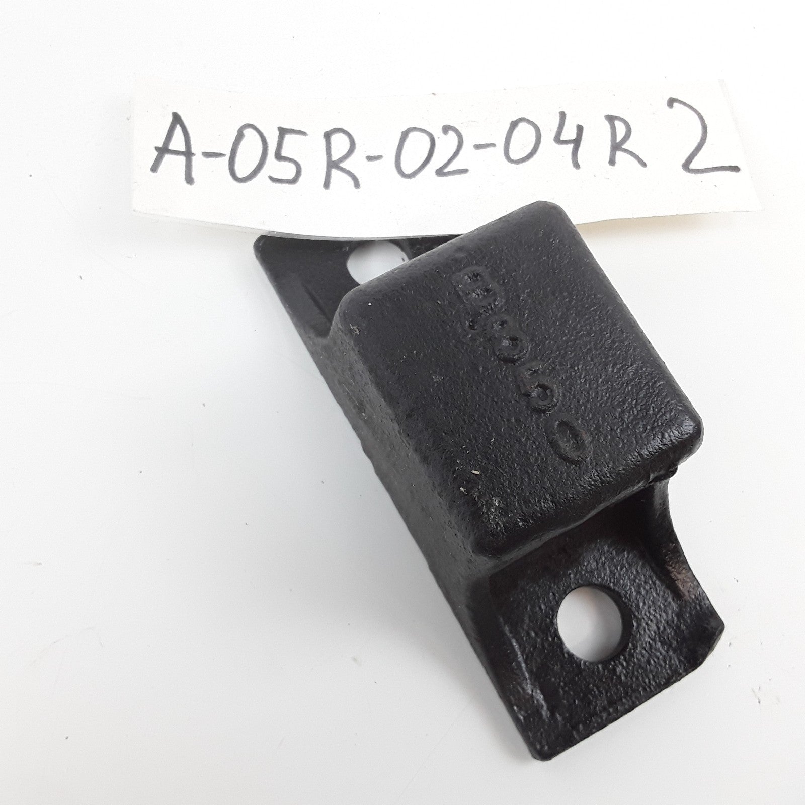 Betts Spring B850 Mud Flap Hanger Mounting Bracket Durable For Heavy Duty Trucks