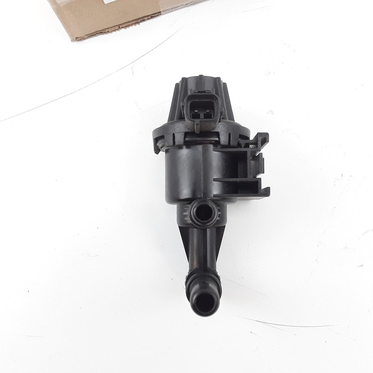 Canister Purge Valve Fits Ford F-250 F-350 F-450 F-550 Super Duty 2008 2009 2010