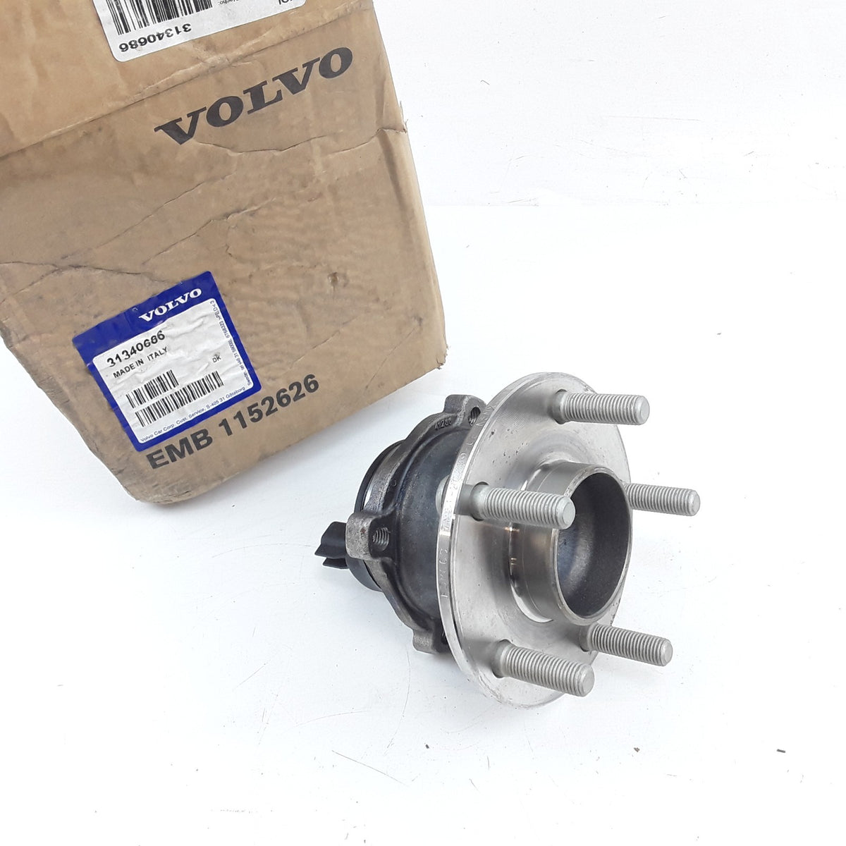 Volvo 31340686 Wheel Bearing Hub Fits Volvo C30 V50 S40 C70 2010 2011 2012 2013