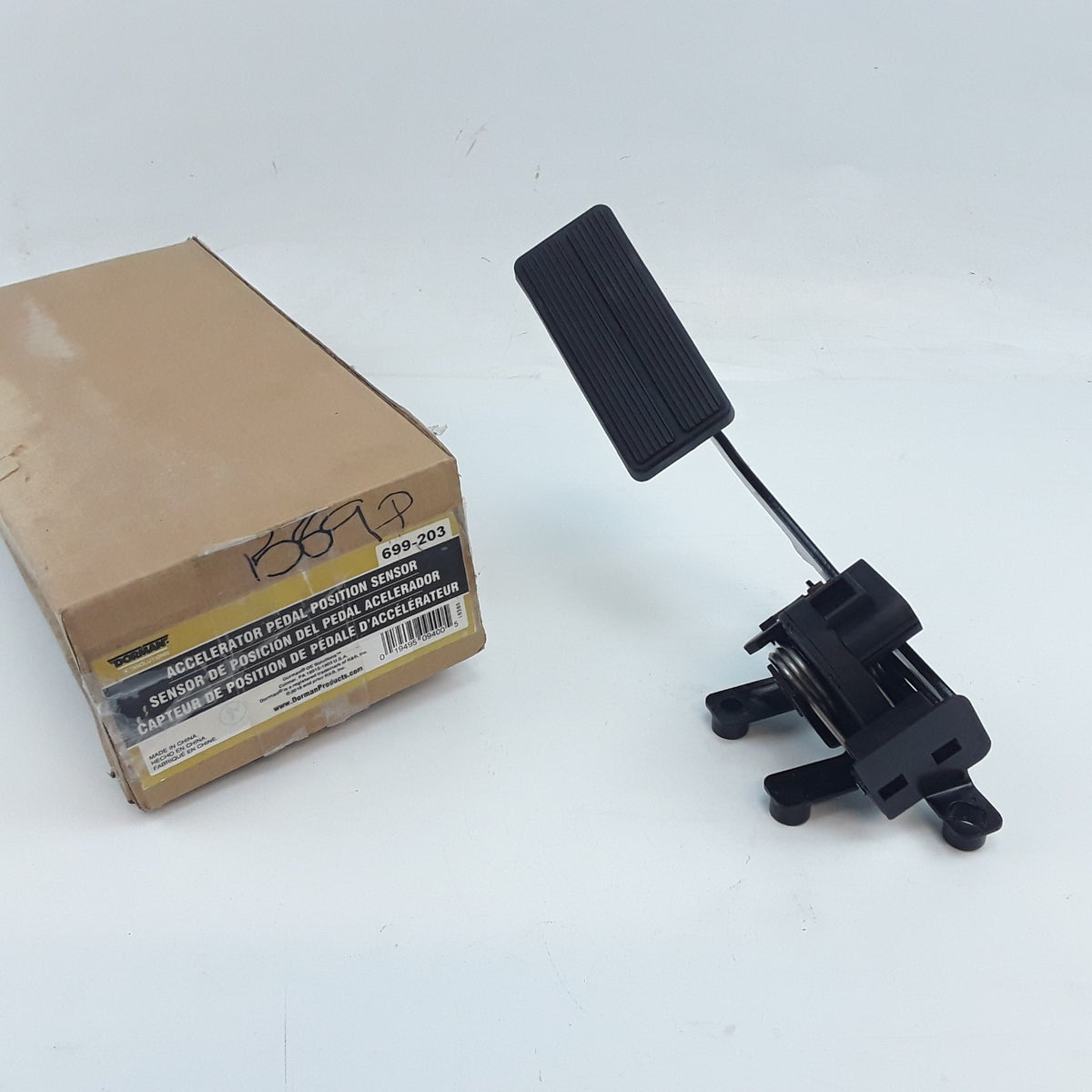 Accelerator Pedal Position Sensor Fits Ford F-550 F-450 F-350 Super Duty 2001-03