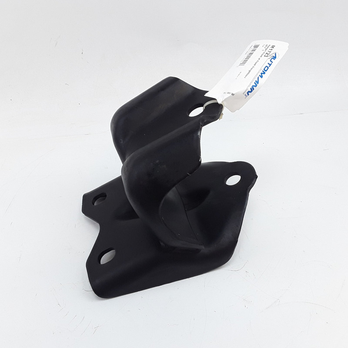 Automann M1723 Hanger Front of Front Fits Freightliner Trucks & Trailer