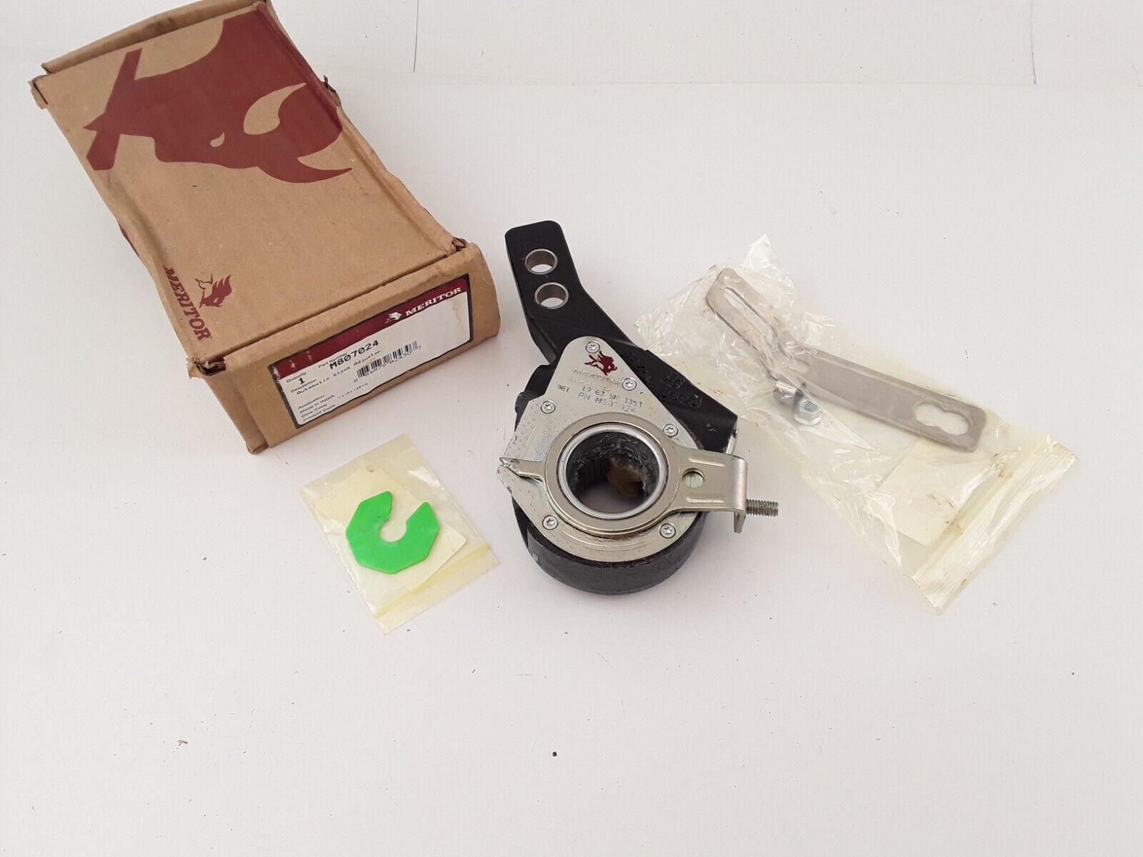 Meritor M807024 Air Brake Automatic Slack Adjuster 40910615, 40910742, 400-10140 - HotCarParts