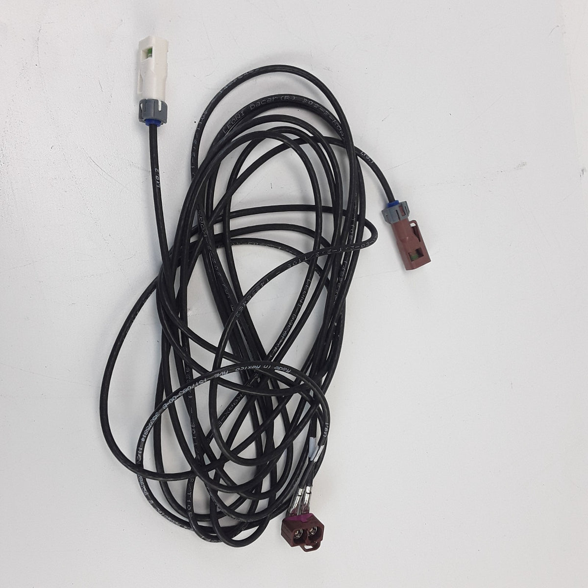 For Tesla Model Y 2020–2025 Side Repeater Camera Coax Cable LHD OEM 1517083-00-B
