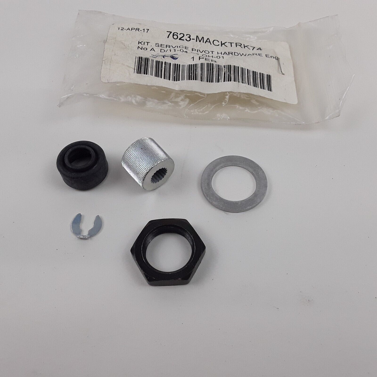 Mack Service Kit Pivot Hardware Wiper Arm C Body 7623-Macktrk74 Free Shipping