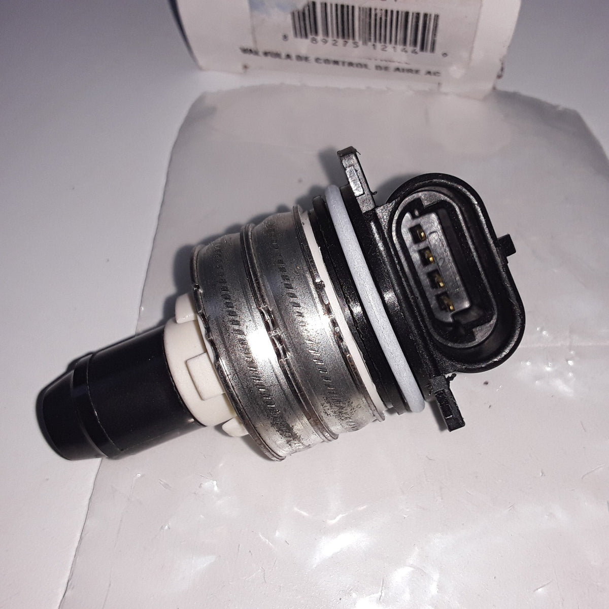 Idle Air Control Valve Fits Pontiac Oldsmobile Chevrolet Saturn (2002 2003-2005)