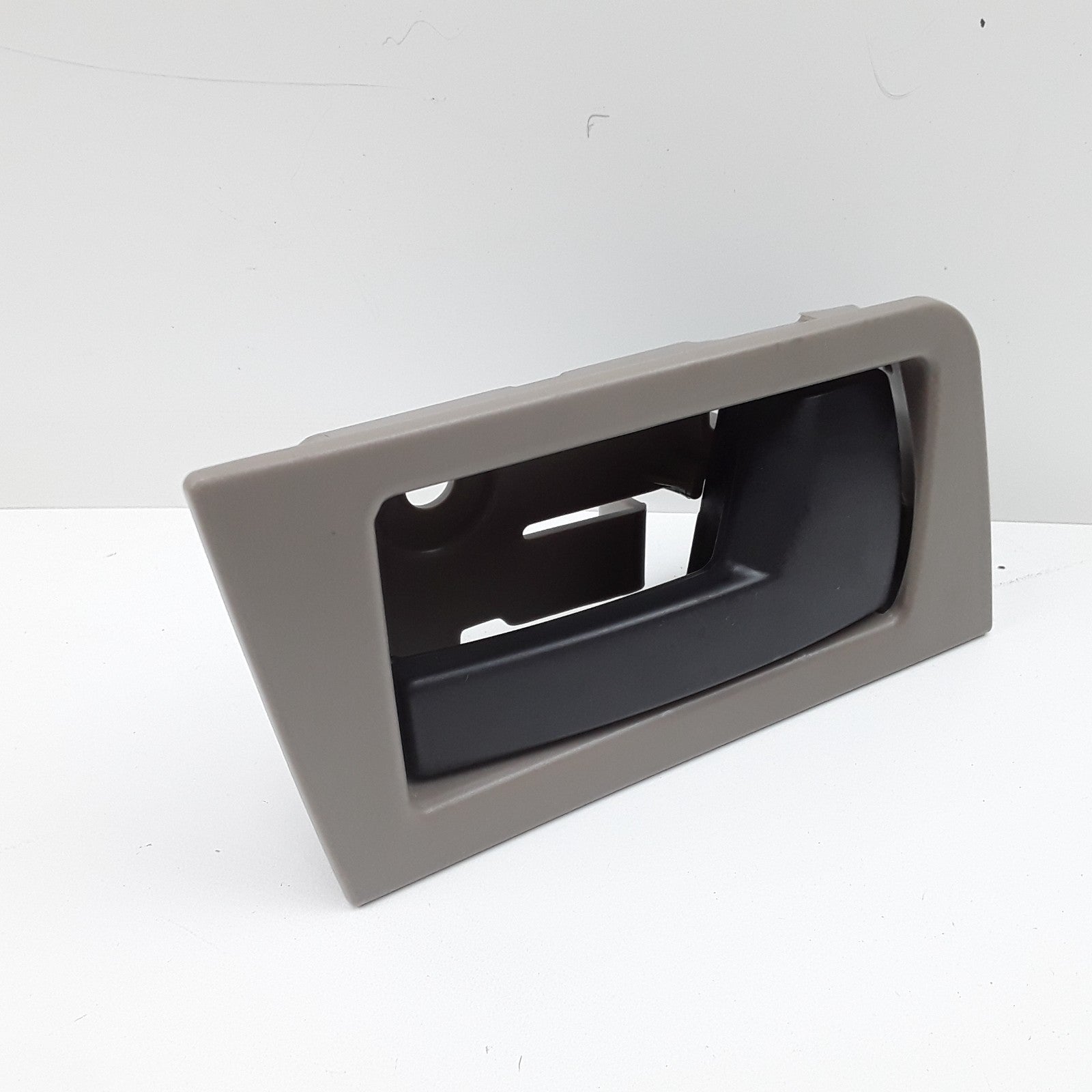 Interior Door Handle Rear Right Fits Ford Escape 2008-2012 Mazda Tribute 2008-11