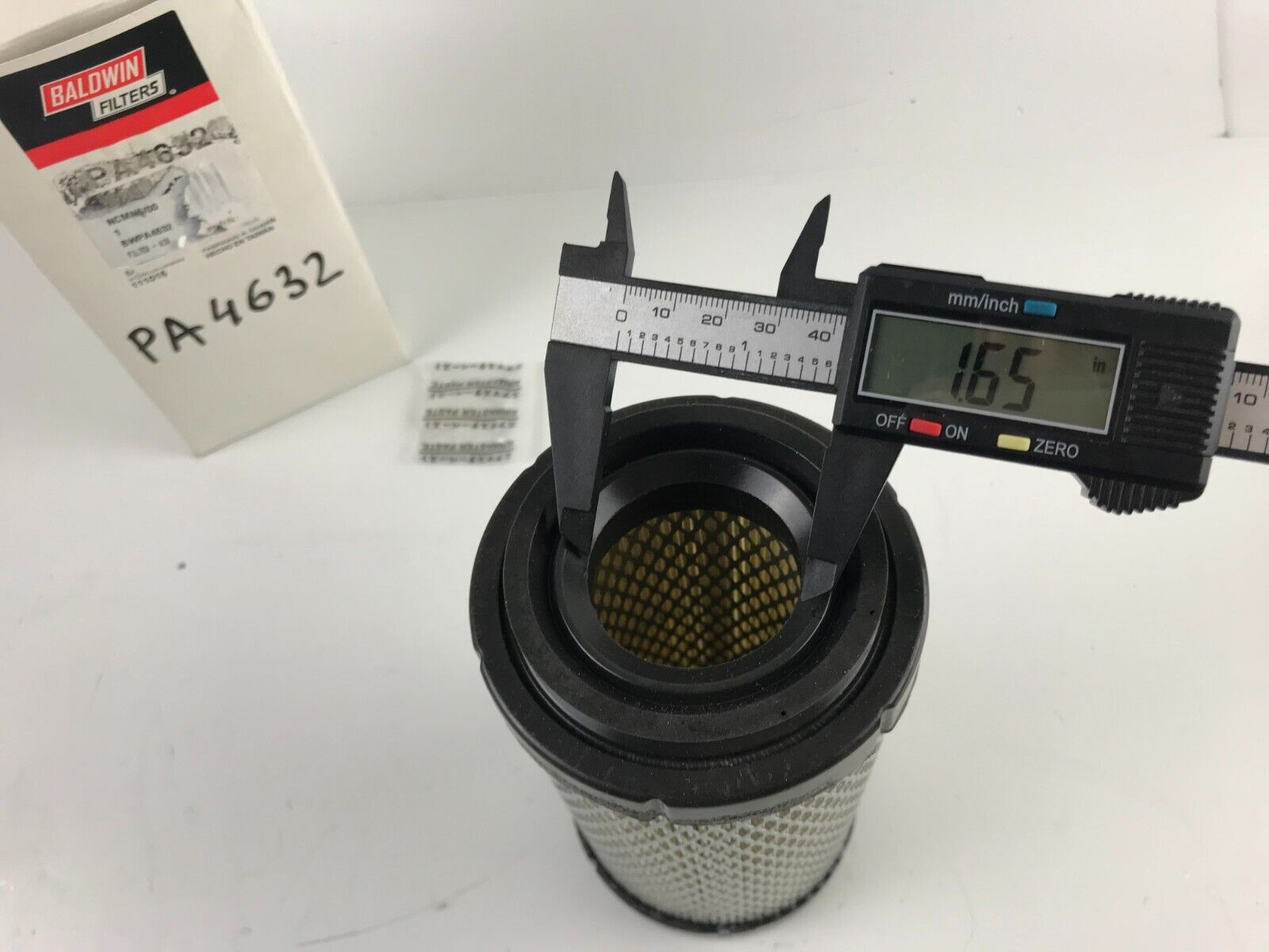 GENUINE OEM Baldwin PA4632 Air Filter Outer Air Element FAST SHIPPING - HotCarParts