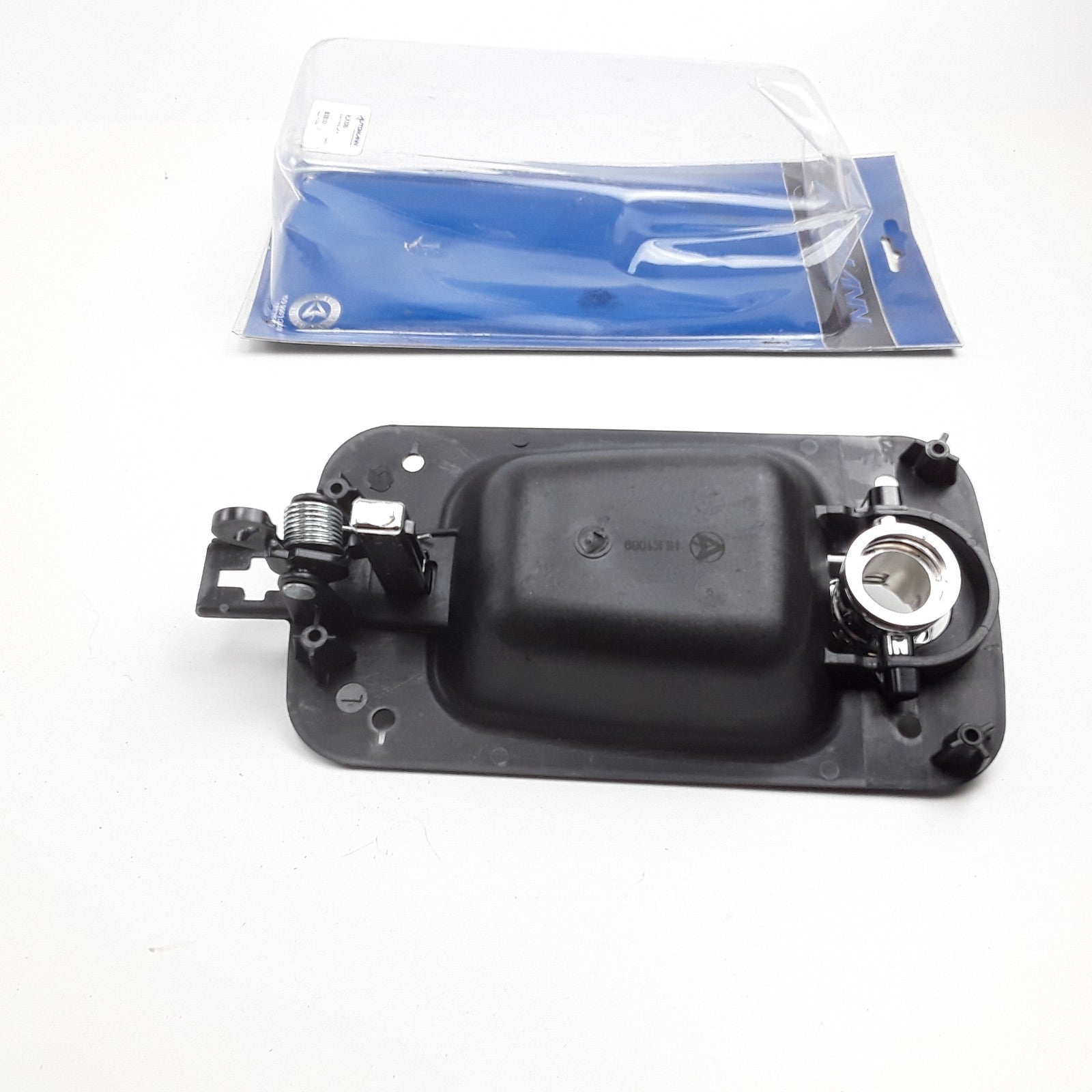 Automann Front Left Exterior Door Handle Fits International ProStar (2008-2014)