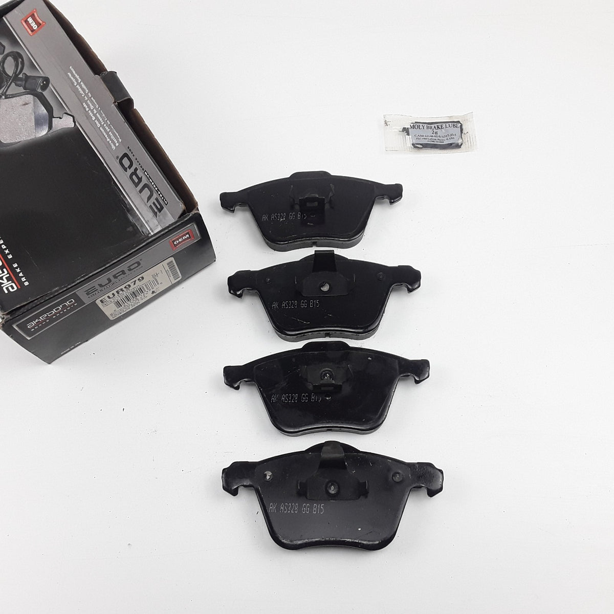 Disc Brake Pad Kit Fits Volvo S60 XC90 V70 2001 2002 2003 2004 2005 2006-2014
