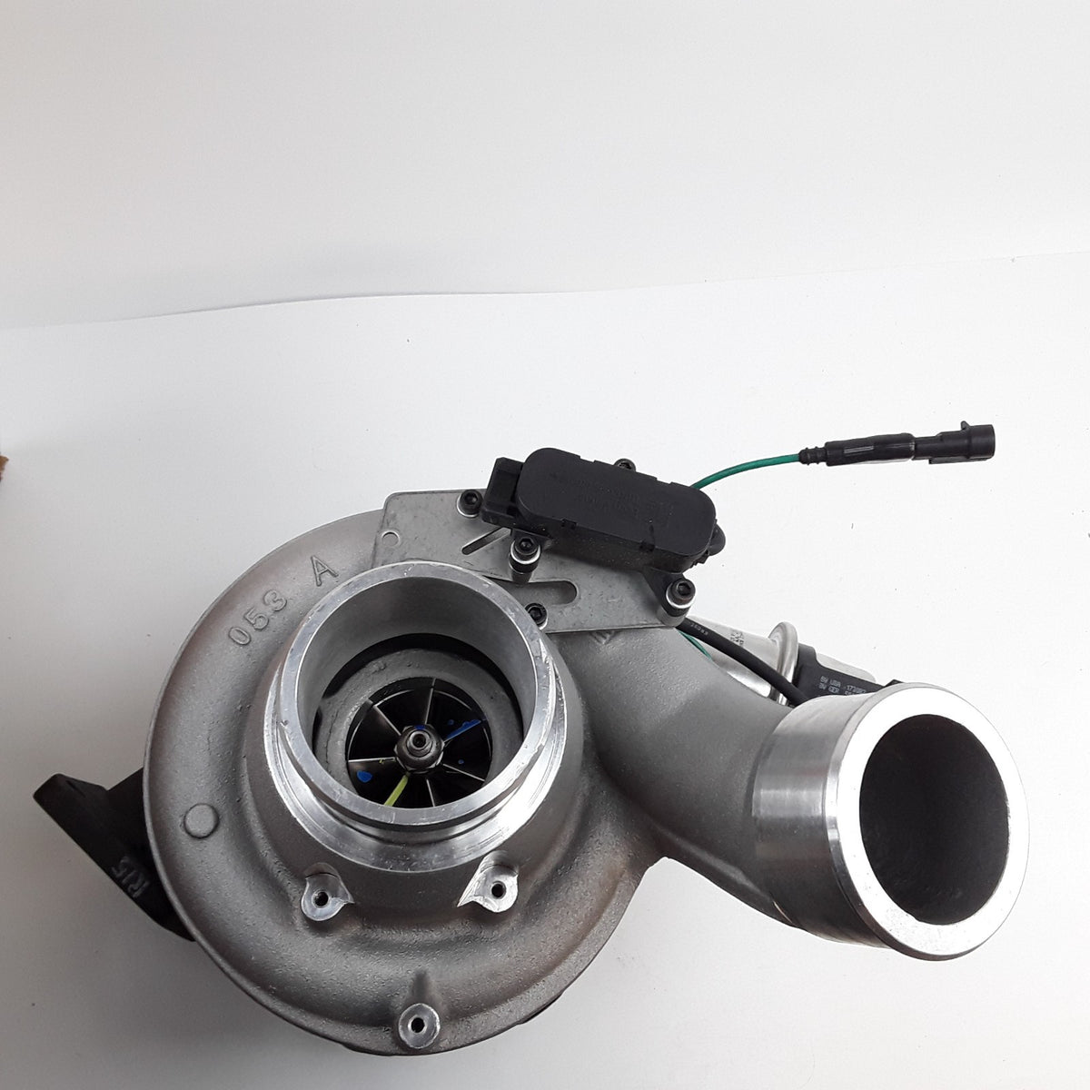 BorgWarner Model S430V Turbocharger Assembly p/n 477594 Fits Mack Diesel Trucks