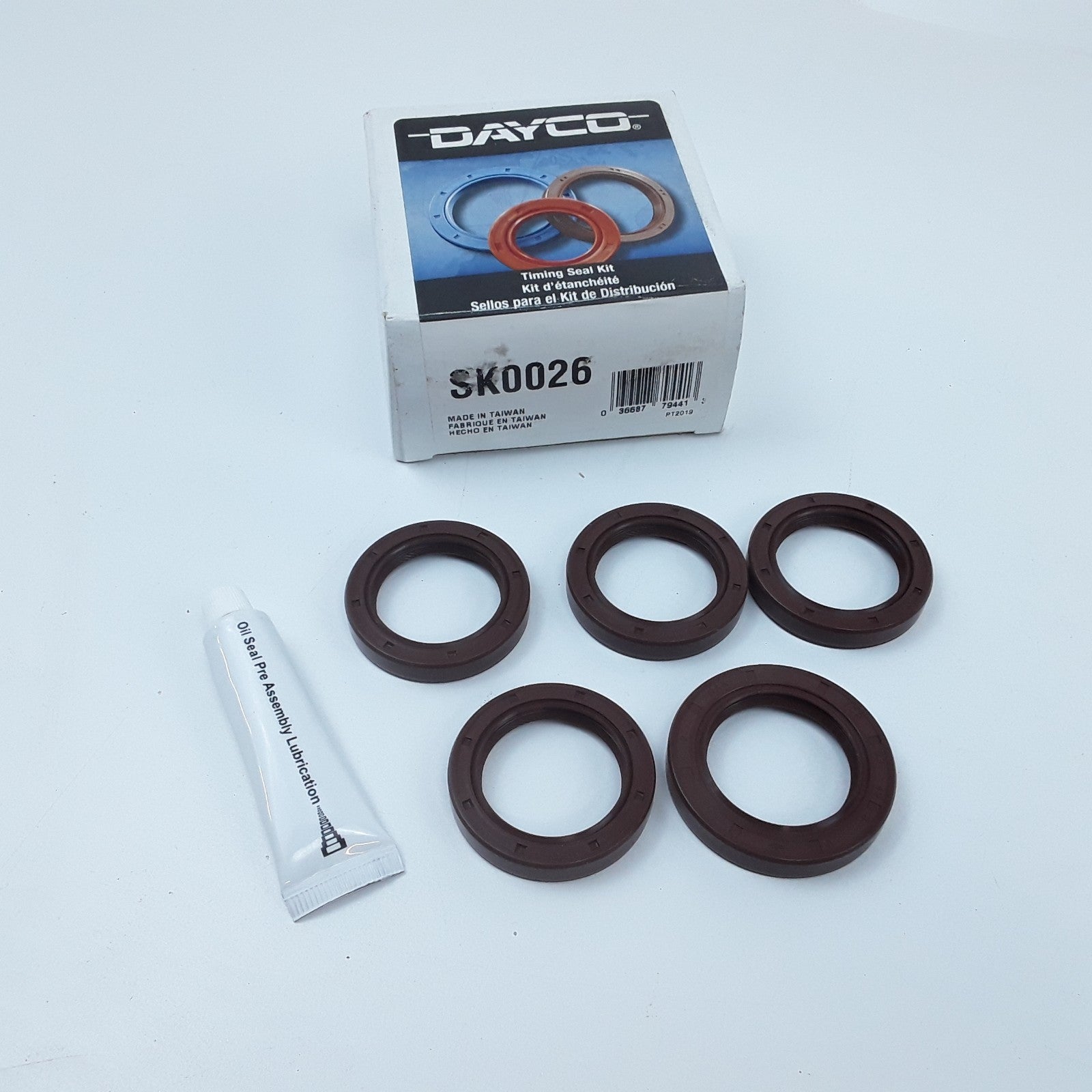 Dayco SK0026 Engine Seal Kit For Subaru Legacy Impreza 1993, 1996 1997 1998 1999