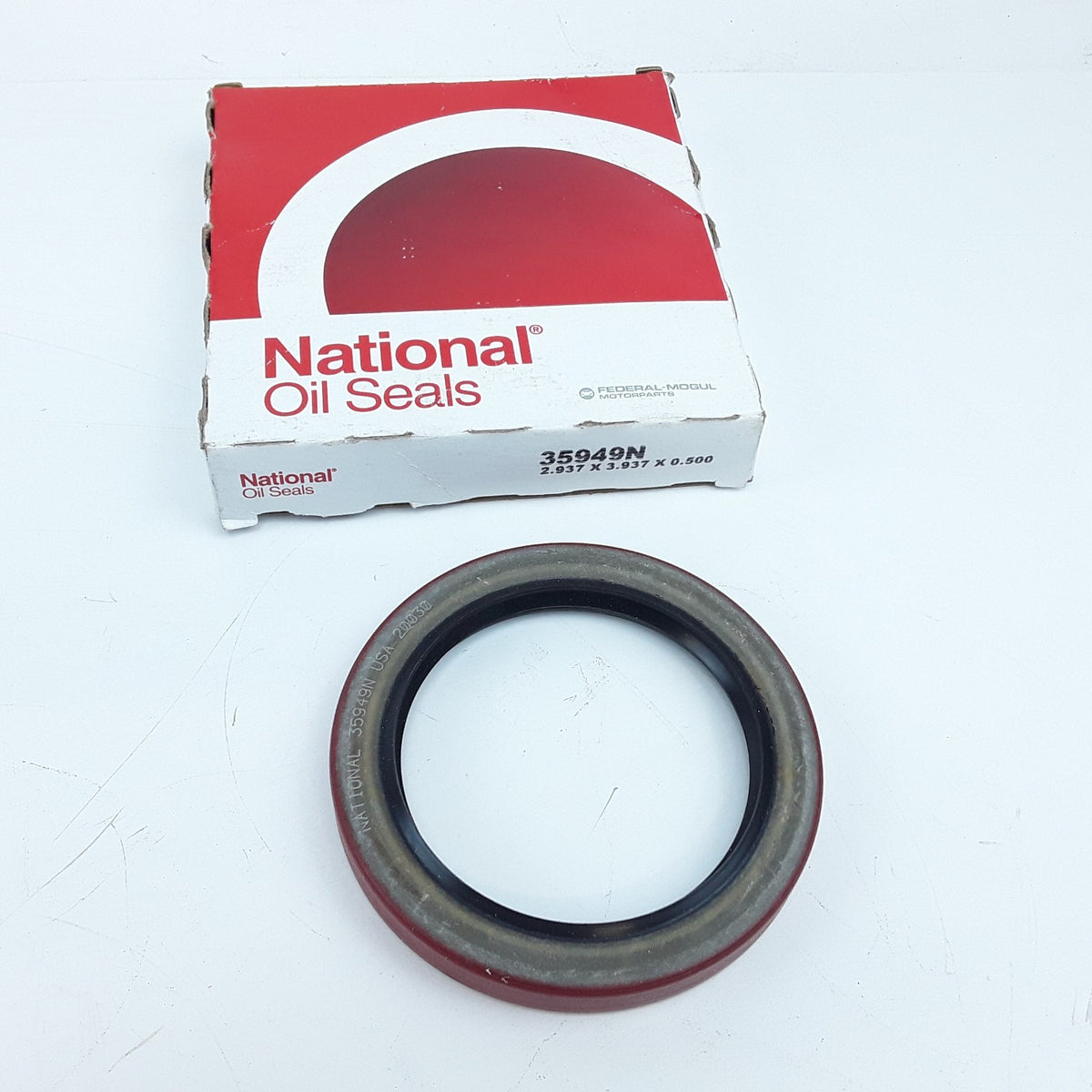Oil Seal Fits GMC C7000 C5000 C6000 Chevrolet C70 C50 C60 (1980 1981 1982-1987)