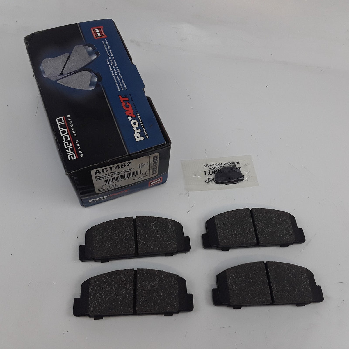 Disc Brake Pad Kit Fits Mazda 6 Protege RX-7 (1990-1991, 1993-1995, 2003-2005)