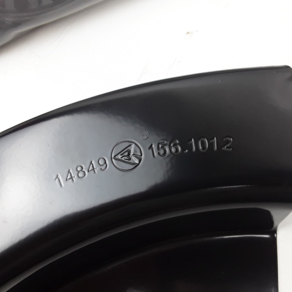 Brake Dust Shield For 16-1/2 in. x 6 in. P Brakes & 16-1/2 in. x 5 in. Q Brakes