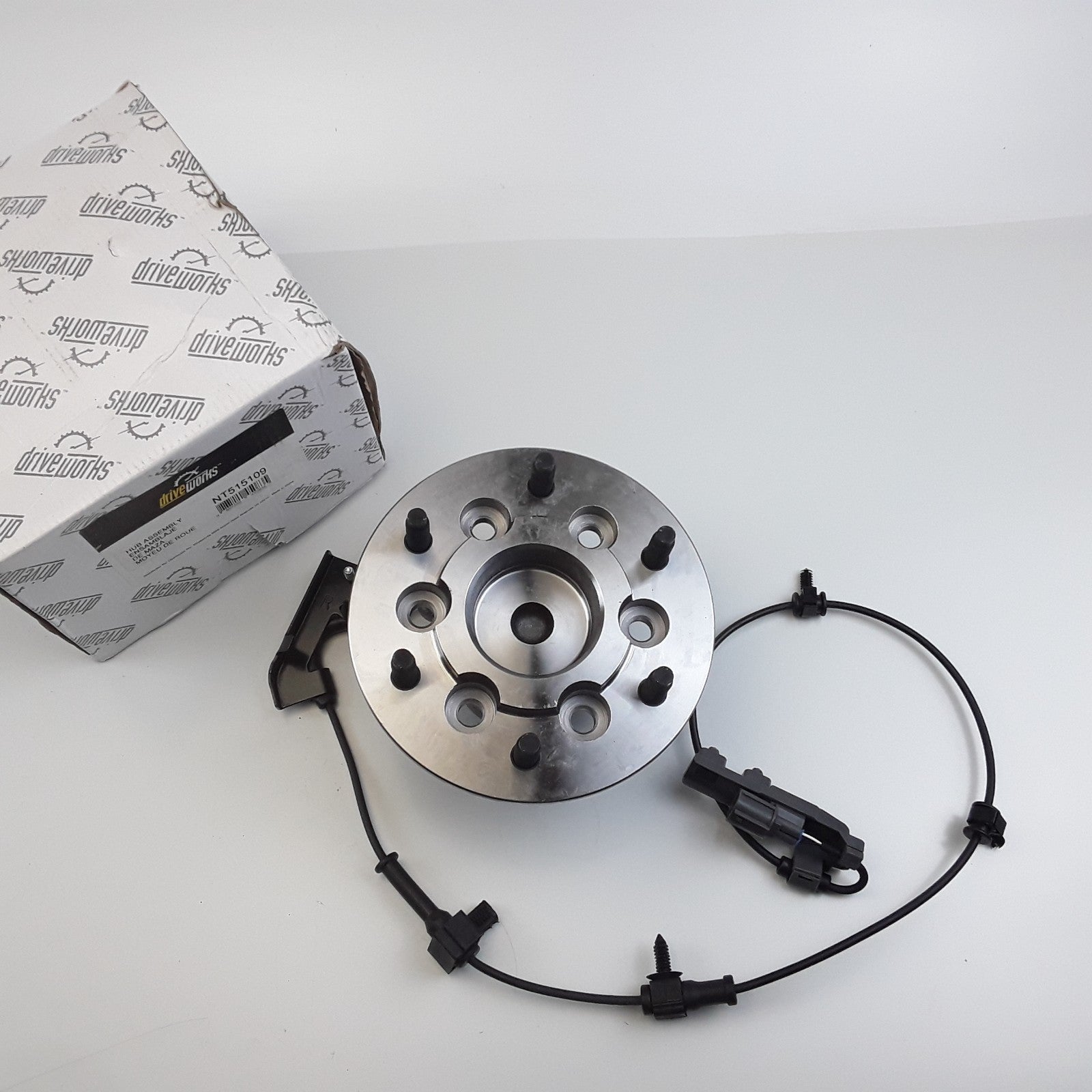 Wheel Bearing and Hub Assembly Front Right Fits Chevrolet Colorado 2004-2008