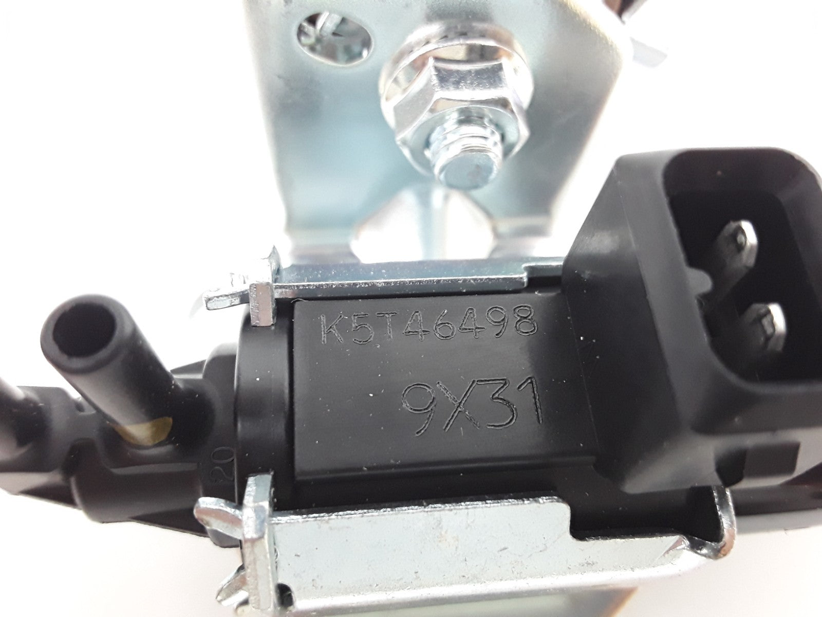 Carquest CPC1646 Canister Purge Solenoid Fits Mitsubishi Eclipse 2003 2004 2005