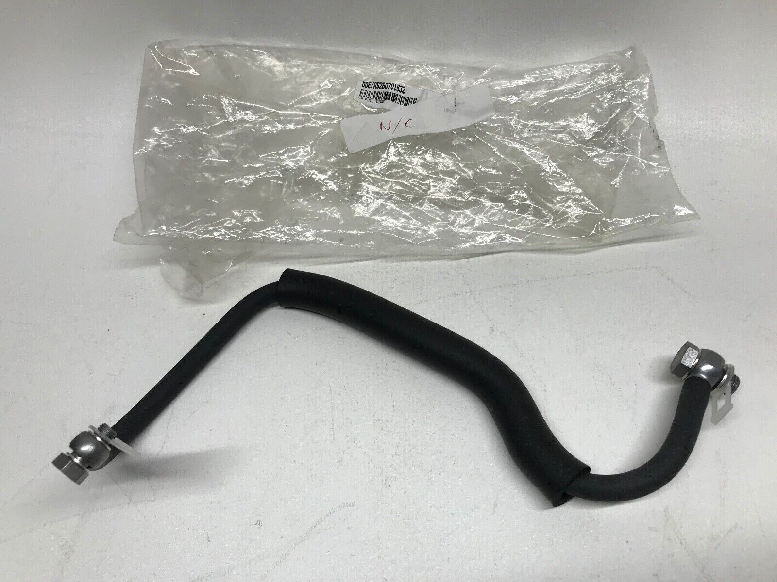GENUINE DETROIT DIESEL LU FUEL LINE A9260701832 / DDEA9260701832 FAST SHIPPING - HotCarParts