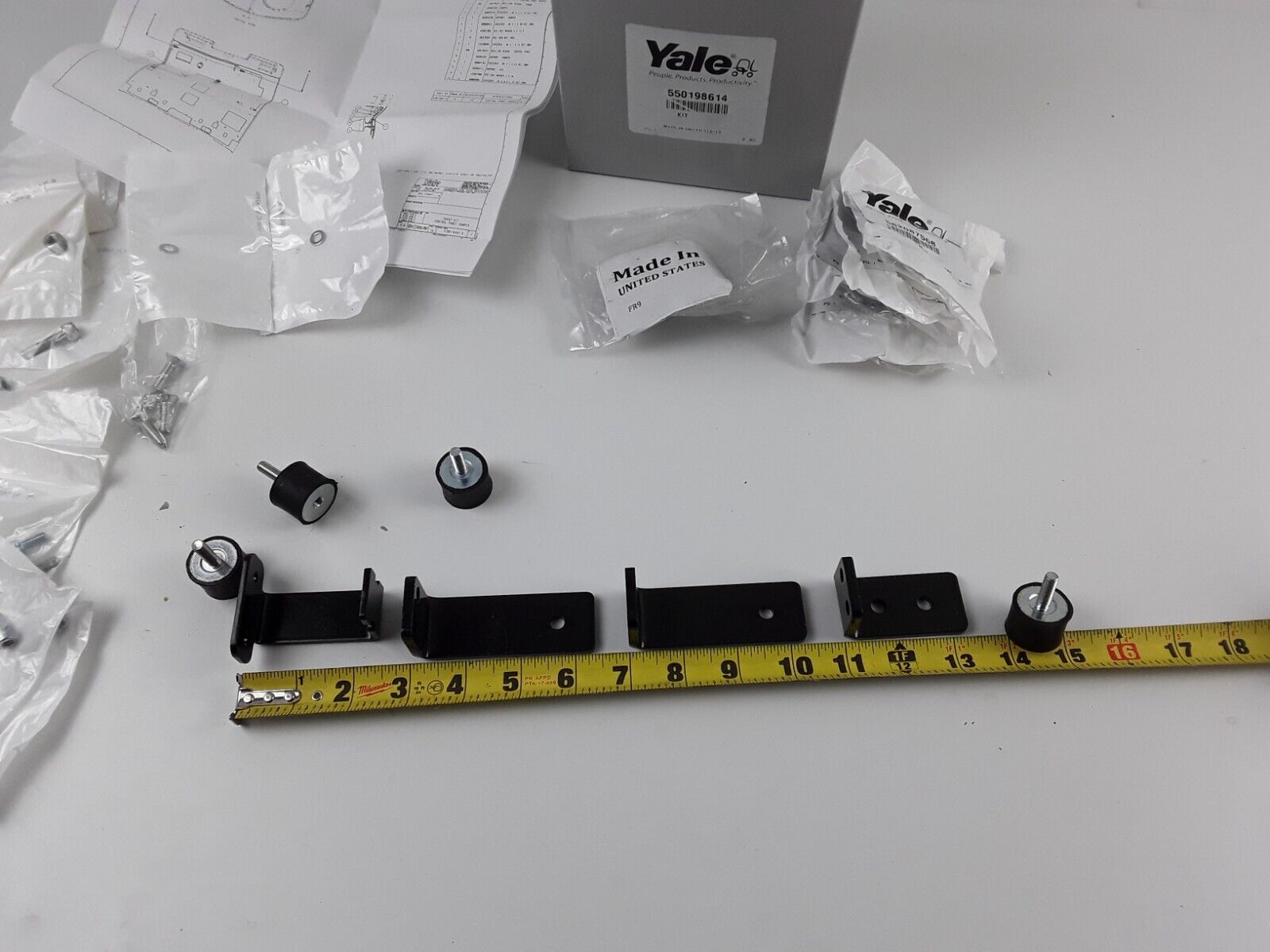 Yale 550198614 582087568 Forklift Damper Capscrew Support Washer Control Panel - HotCarParts